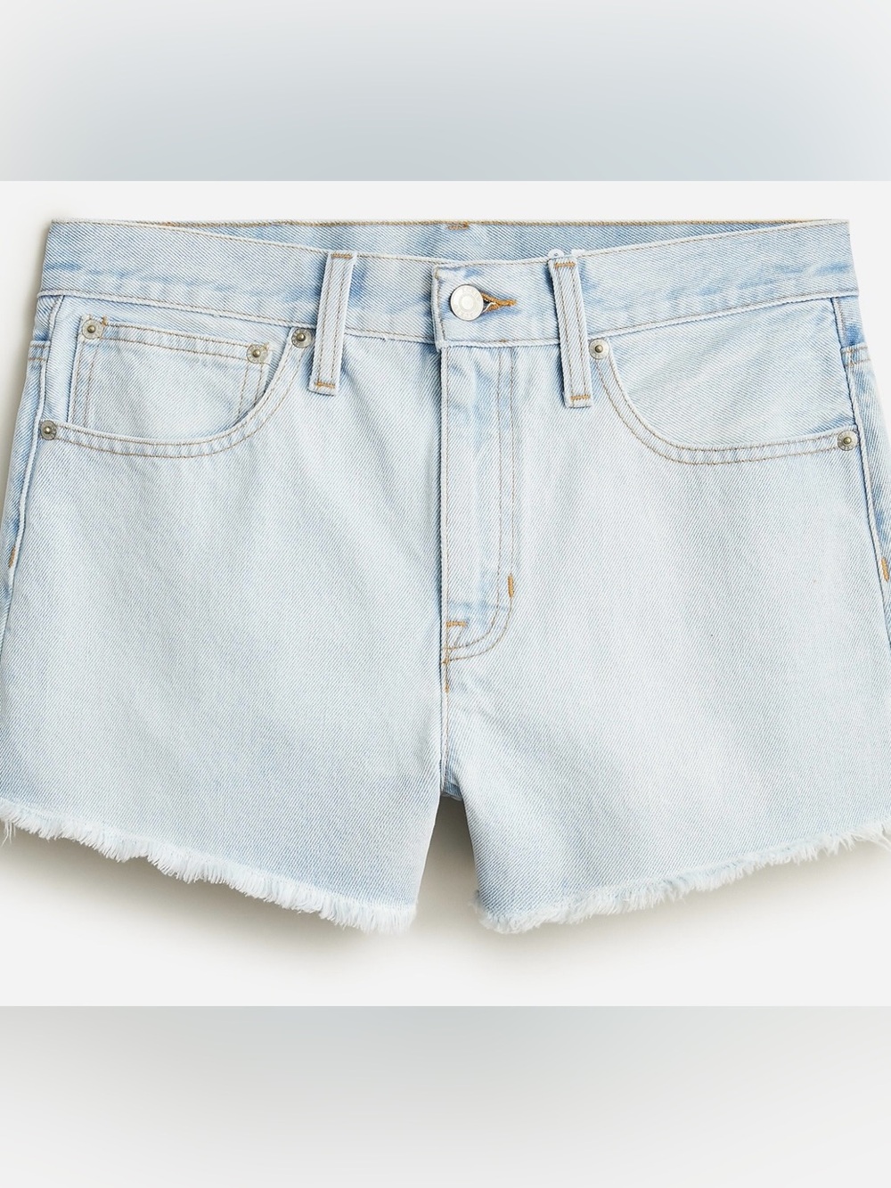 J. Crew Relaxed Denim Short in Waterside Wash - Picture 1 of 8